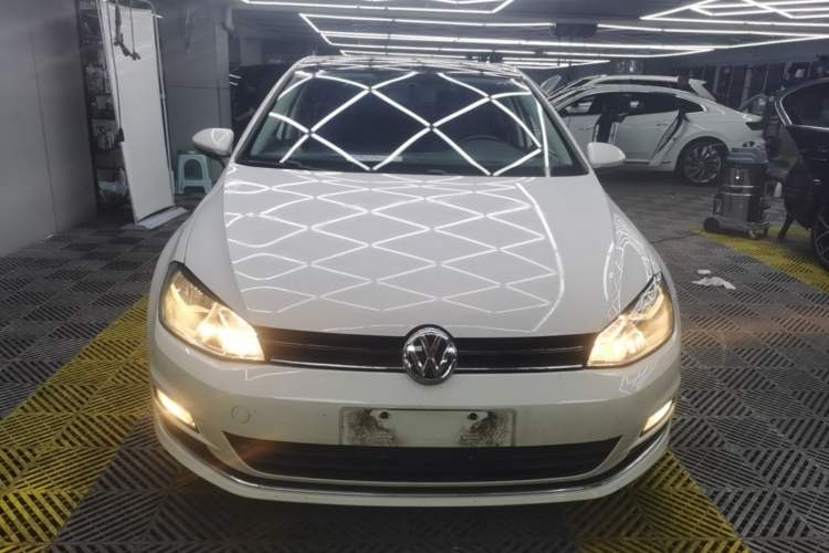 Used Volkswagen Golf 2015 1.4TSI Automatic Comfort Model Front