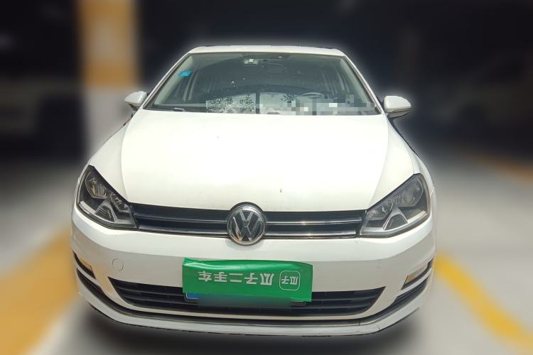 Used Volkswagen Golf 2015 1.6L Manual Fashion Edition Front