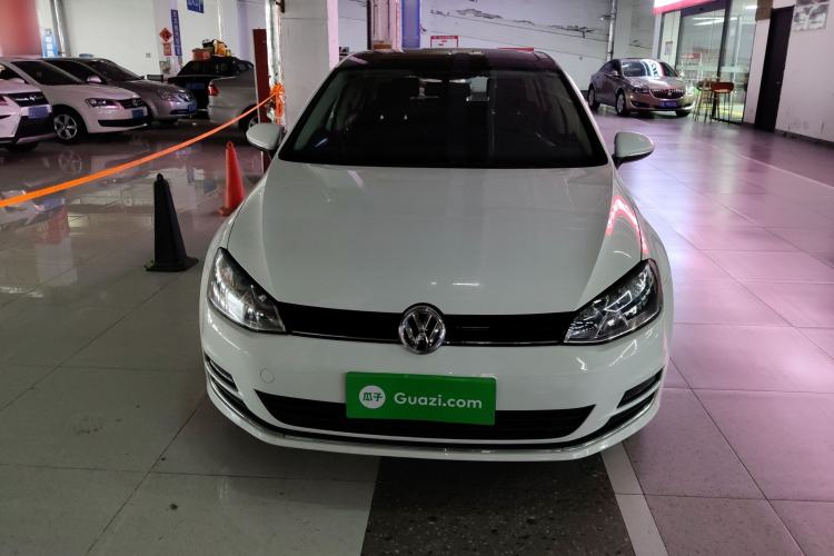 Used Volkswagen Golf 2015 1.4TSI Automatic Comfort Model Front