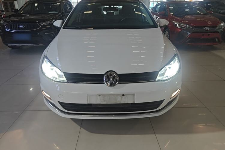 Used Volkswagen Golf 2015 1.6L Automatic Comfort Model Front