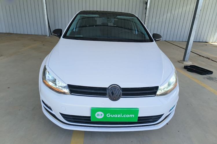 Used Volkswagen Golf 2015 1.6L Automatic Comfort Model Front