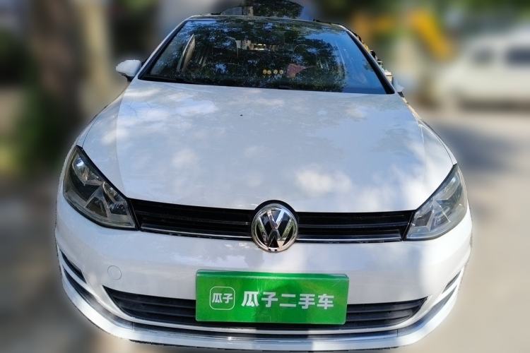 Used Volkswagen Golf 2015 1.6L Automatic Comfort Model Front