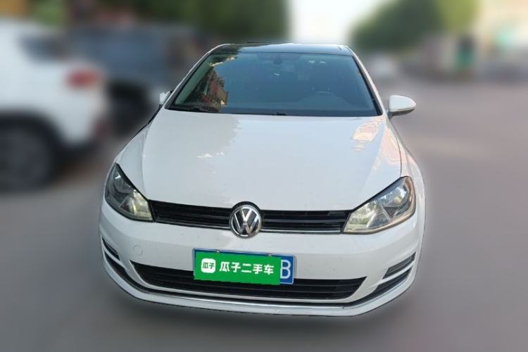 Used Volkswagen Golf 2015 1.4TSI Automatic Luxury Model Front