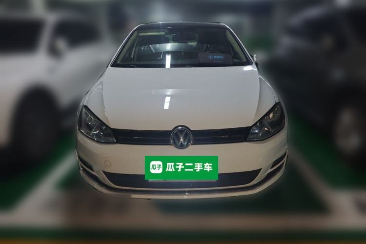 Used Volkswagen Golf 2015 1.6L Automatic Fashion Model Front
