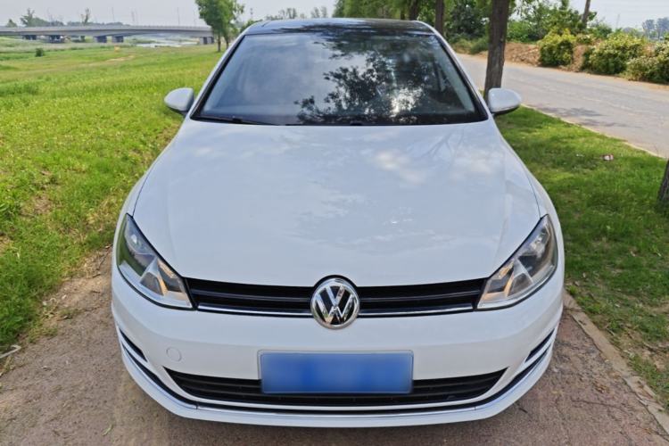 Used Volkswagen Golf 2015 1.6L Automatic Comfort Model Front