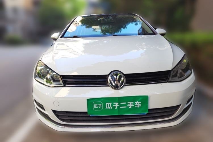 Used Volkswagen Golf 2015 1.4TSI Automatic Luxury Model Front
