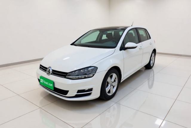 Ojetý Volkswagen Golf 2015 1.4TSI Automatic Comfort Model