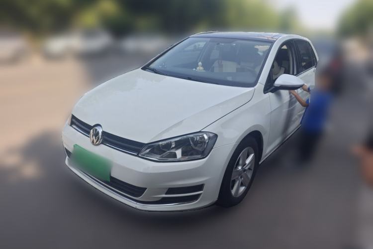 Used Volkswagen Golf 2015 1.4TSI Automatic Comfort Model Guazi used car, China used car export, Used car for sale, Used cars, Cheapest cars for sale