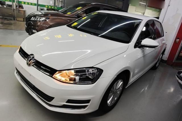 Used Volkswagen Golf 2015 1.6L Automatic Fashion Model