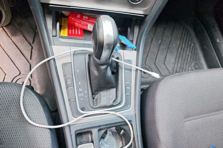 Used Volkswagen Golf 2015 1.4TSI Comfort Travel Edition Gear Lever