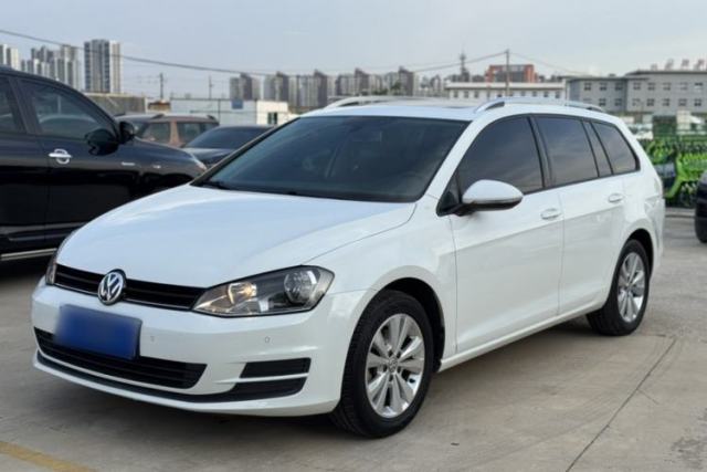 Used Volkswagen Golf 2015 1.4TSI Comfort Travel Edition