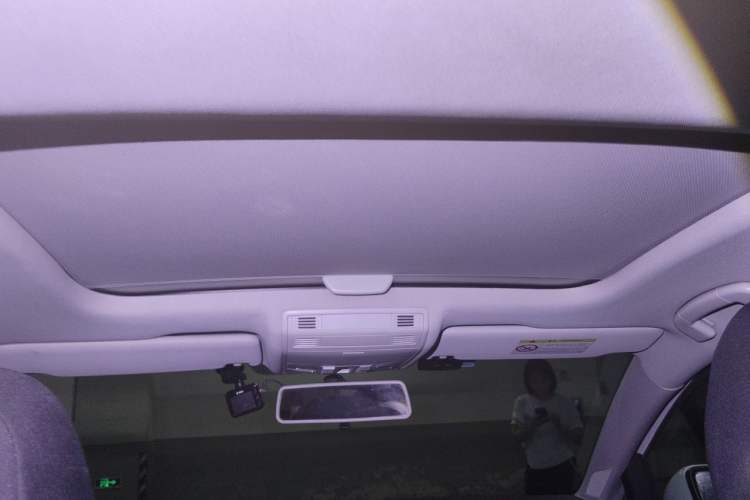Used Volkswagen Golf 2015 1.4TSI Automatic Comfort Model Headliner