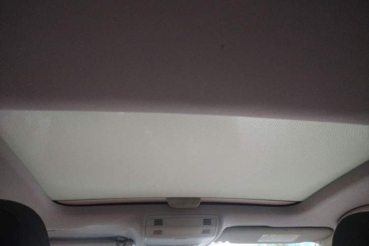 Used Volkswagen Golf 2015 1.2TSI Automatic Comfort Model Headliner