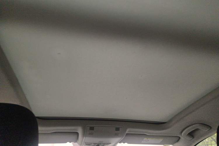 Used Volkswagen Golf 2015 1.4TSI Comfort Travel Edition Headliner