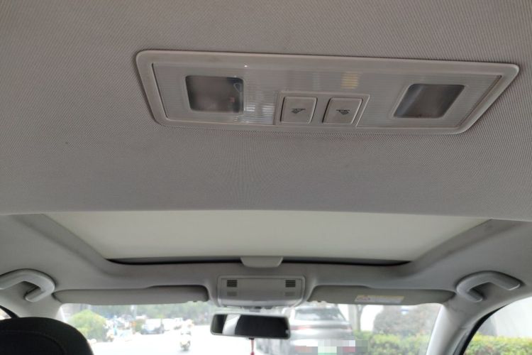 Used Volkswagen Golf 2015 1.6L Automatic Comfort Model Headliner
