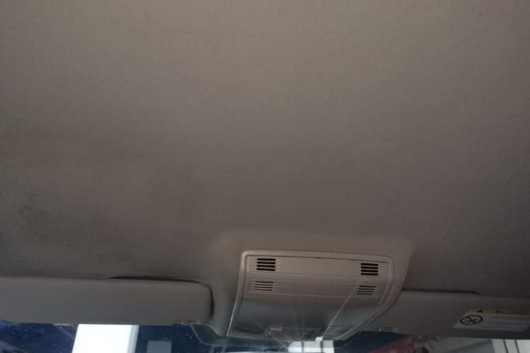 Used Volkswagen Golf 2015 1.6L Manual Fashion Edition Headliner