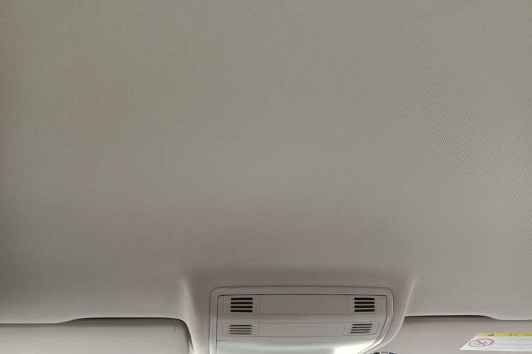 Used Volkswagen Golf 2015 1.6L Automatic Fashion Model Headliner
