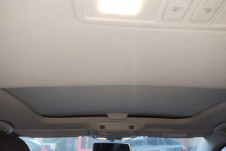 Used Volkswagen Golf 2015 1.4TSI Automatic Comfort Model Headliner
