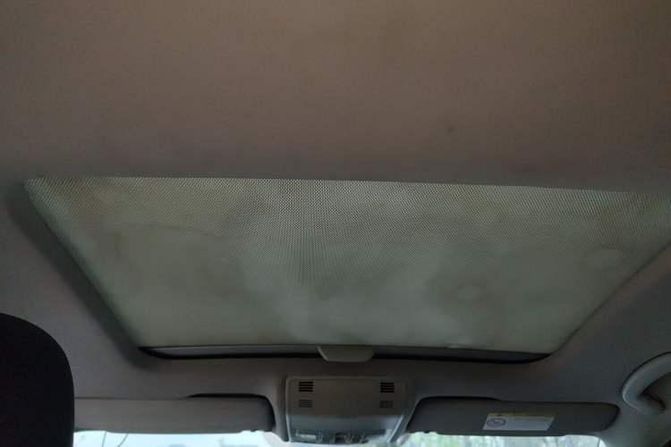 Used Volkswagen Golf 2015 1.6L Automatic Comfort Model Headliner