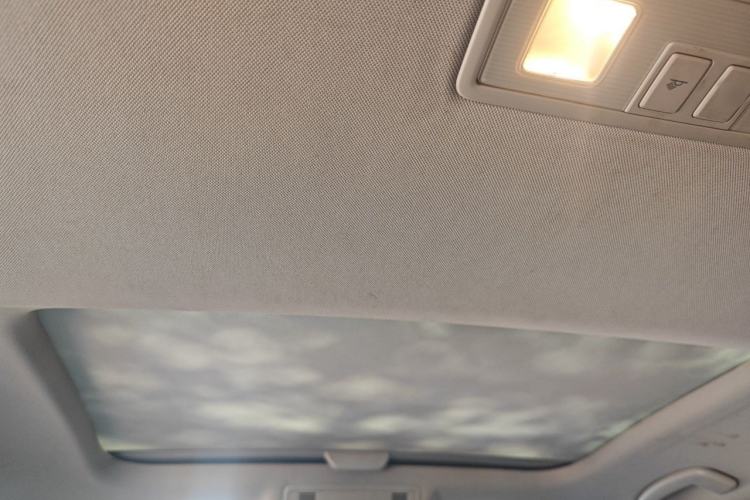 Used Volkswagen Golf 2015 1.4TSI Automatic Comfort Model Headliner