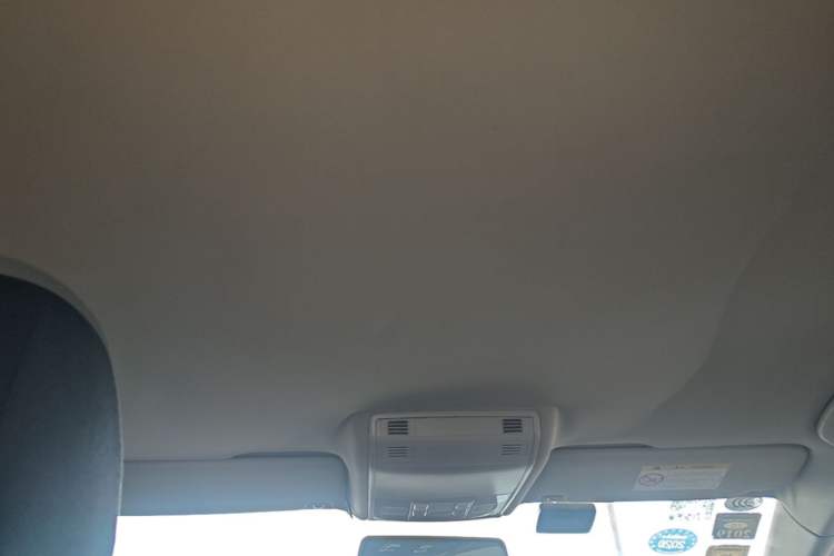 Used Volkswagen Golf 2015 1.6L Automatic Fashion Model Headliner