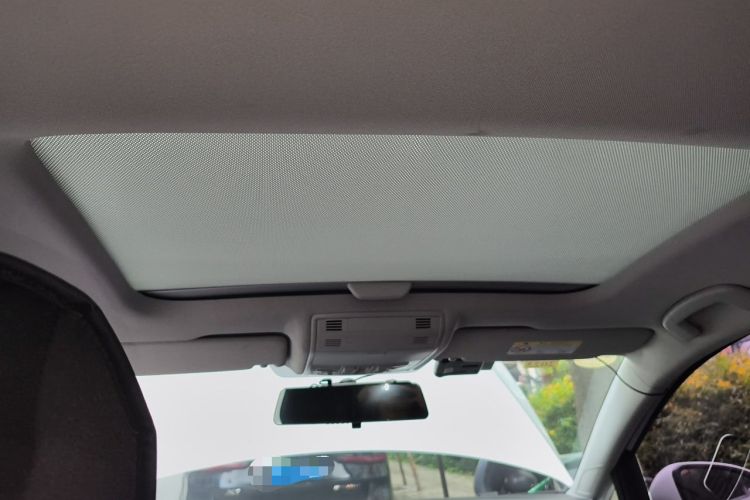 Used Volkswagen Golf 2015 1.6L Automatic Comfort Model Headliner