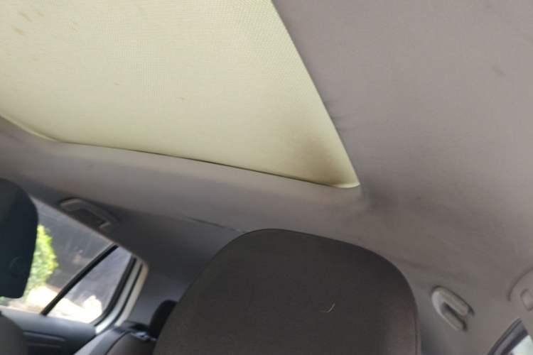 Used Volkswagen Golf 2015 1.4TSI Automatic Comfort Model Headliner