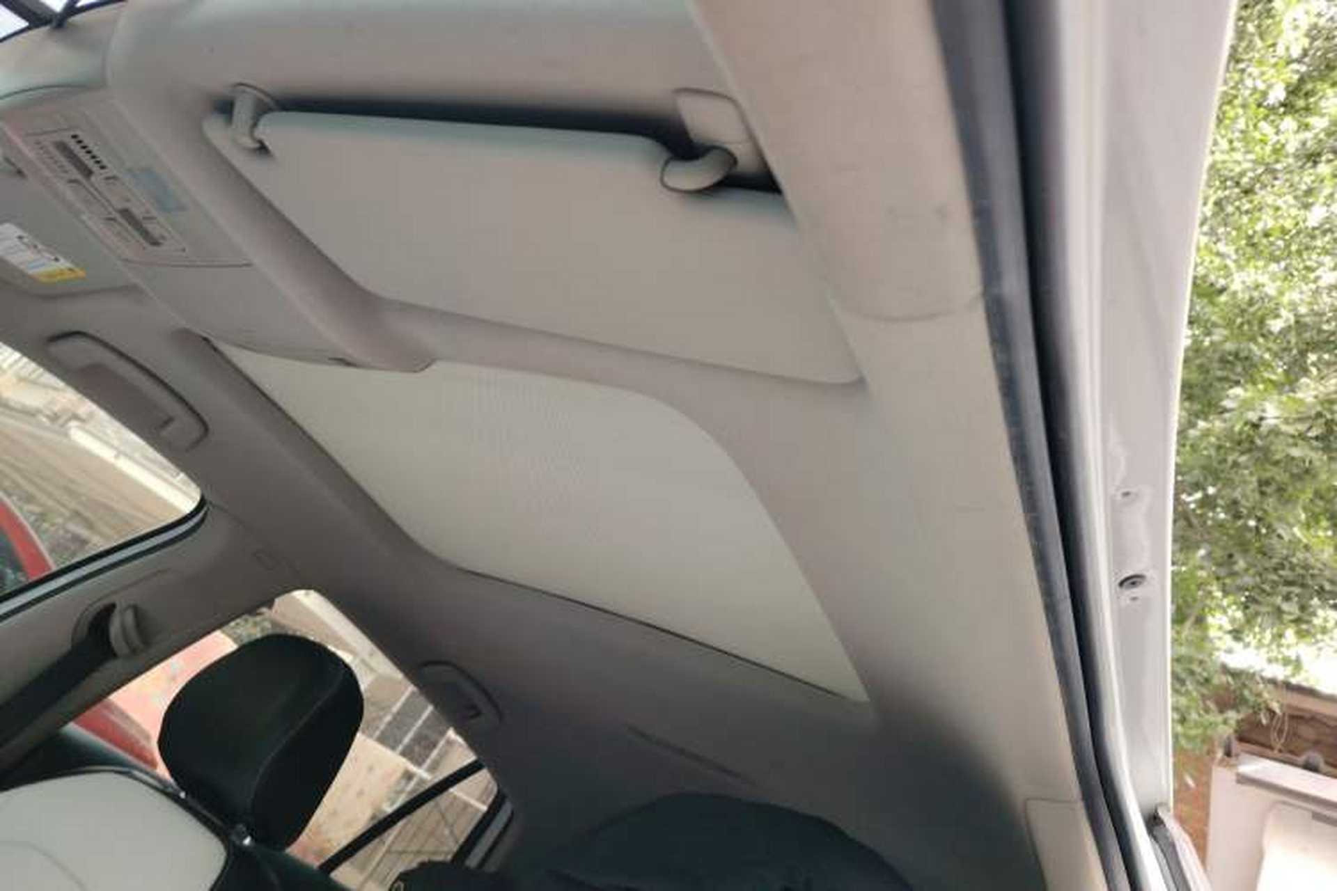 Used Volkswagen Golf 2015 1.6L Automatic Comfort Model Headliner
