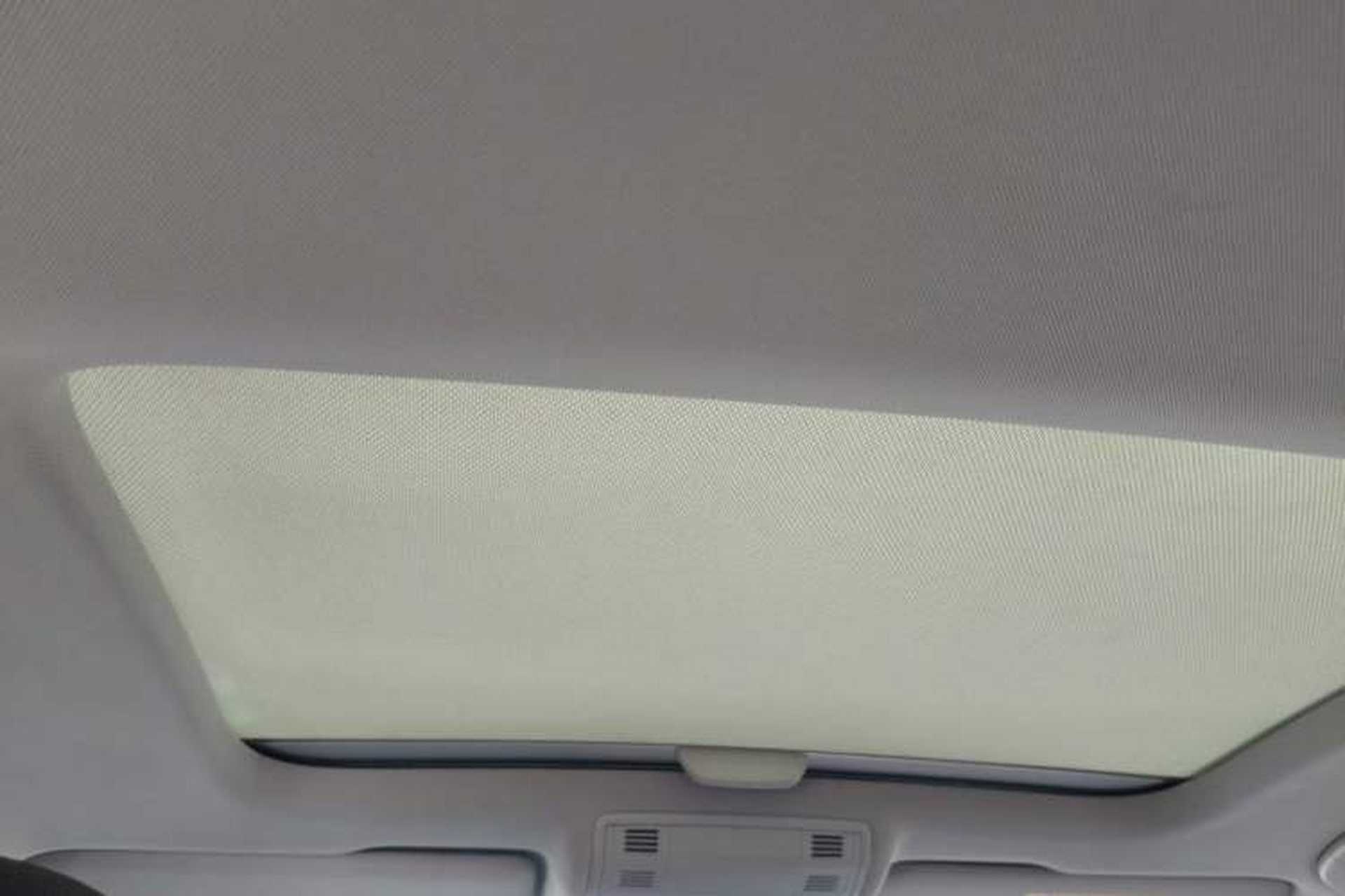 Used Volkswagen Golf 2015 1.4TSI Automatic Comfort Model Headliner