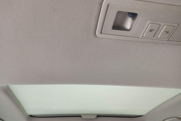 Used Volkswagen Golf 2015 1.4TSI Automatic Comfort Model Headliner