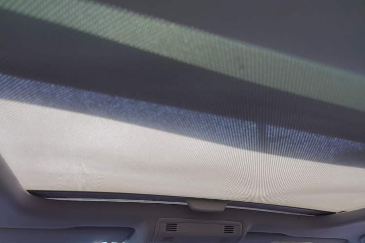 Used Volkswagen Golf 2015 1.4TSI Automatic Comfort Model Headliner