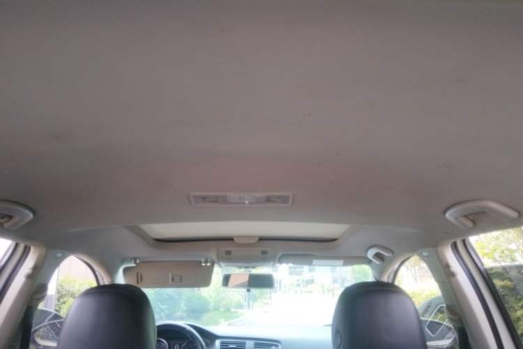 Used Volkswagen Golf 2015 1.4TSI Automatic Comfort Model Headliner