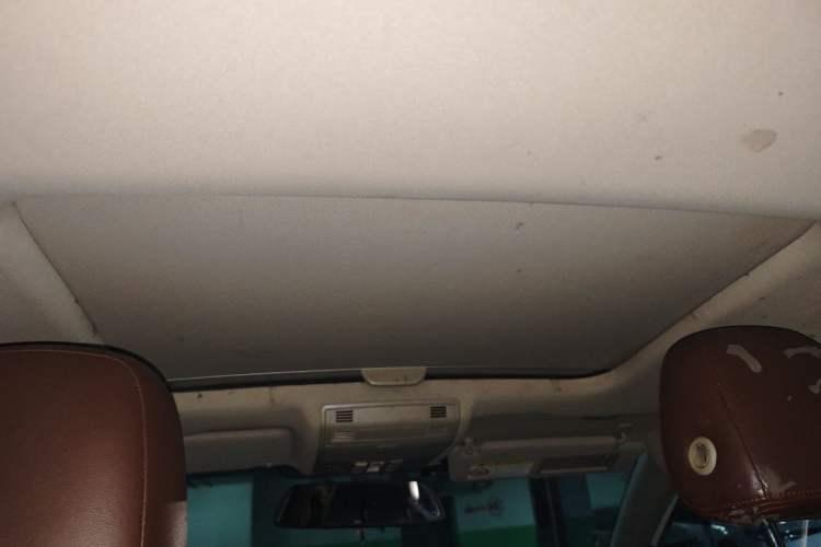 Used Volkswagen Golf 2015 1.6L Automatic Fashion Model Headliner