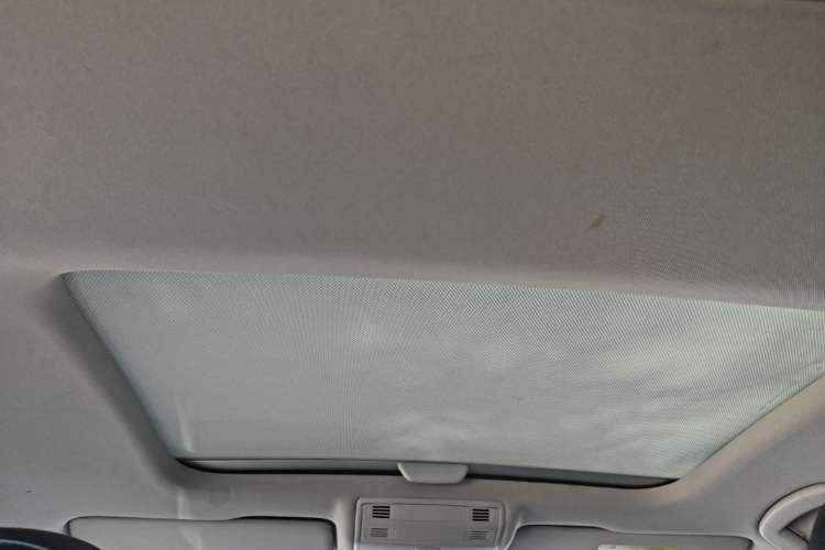Used Volkswagen Golf 2015 1.6L Automatic Comfort Model Headliner