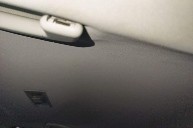 Used Volkswagen Golf 2015 1.4TSI Automatic Luxury Model Headliner