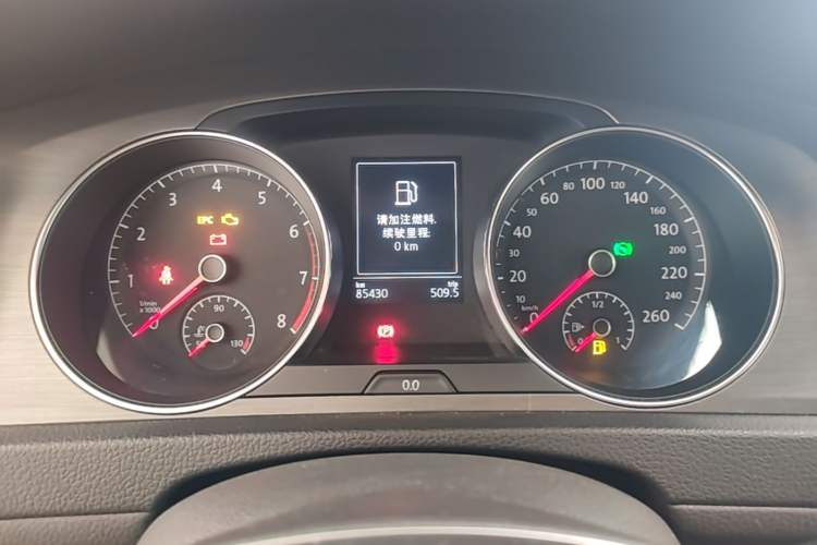 Used Volkswagen Golf 2015 1.6L Automatic Comfort Model Instrument Cluster