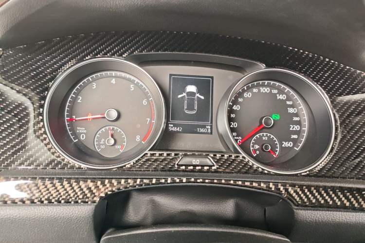 Used Volkswagen Golf 2015 1.4TSI Automatic Flagship Model Instrument Cluster