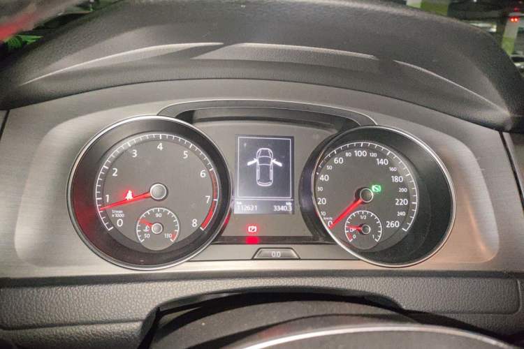 Used Volkswagen Golf 2015 1.4TSI Automatic Comfort Model Instrument Cluster