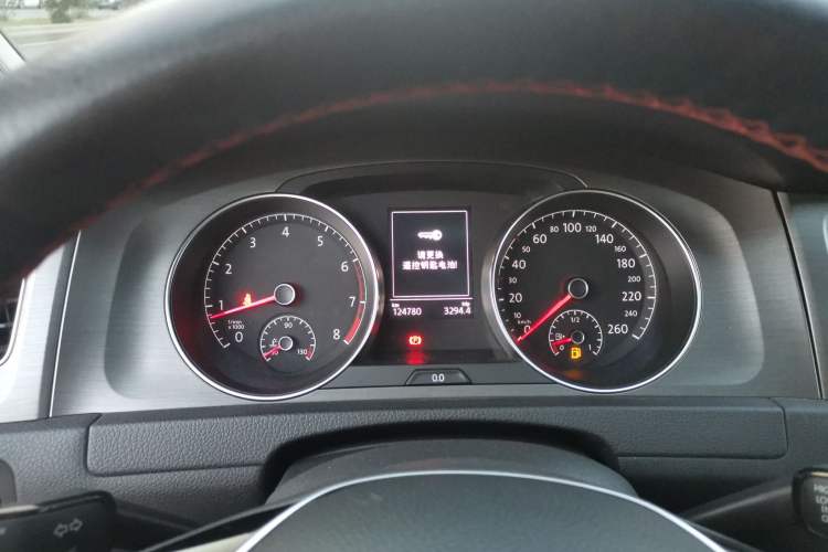 Used Volkswagen Golf 2015 1.4TSI Automatic Comfort Model Instrument Cluster