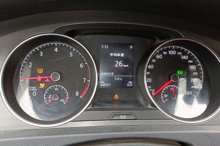 Used Volkswagen Golf 2015 1.6L Automatic Comfort Model Instrument Cluster