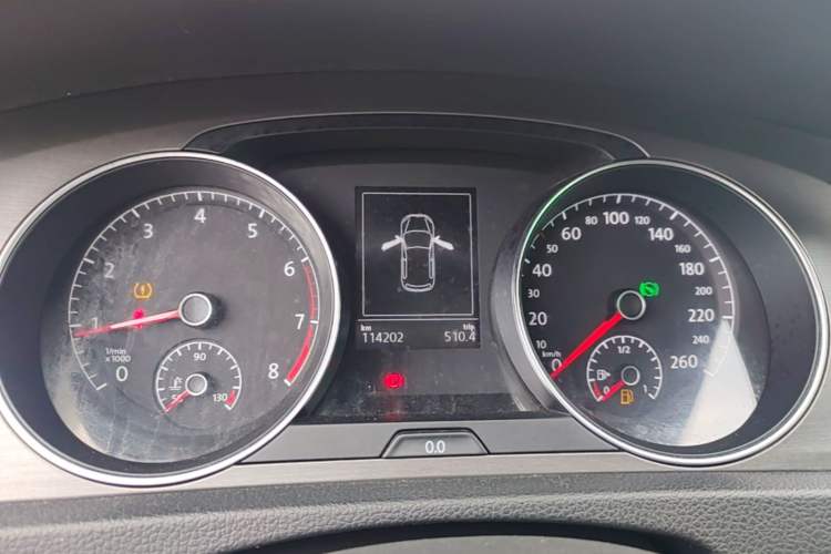Used Volkswagen Golf 2015 1.6L Automatic Comfort Model Instrument Cluster