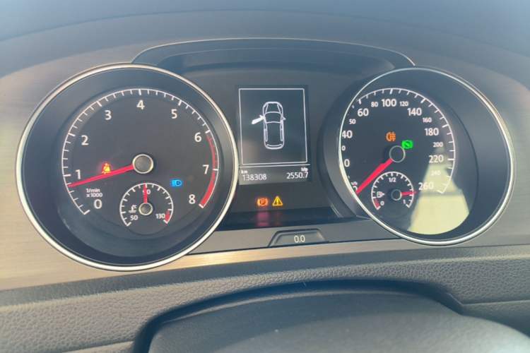 Used Volkswagen Golf 2015 1.6L Automatic Comfort Model Instrument Cluster