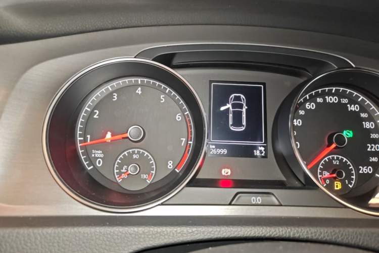 Used Volkswagen Golf 2015 1.6L Automatic Comfort Model Instrument Cluster