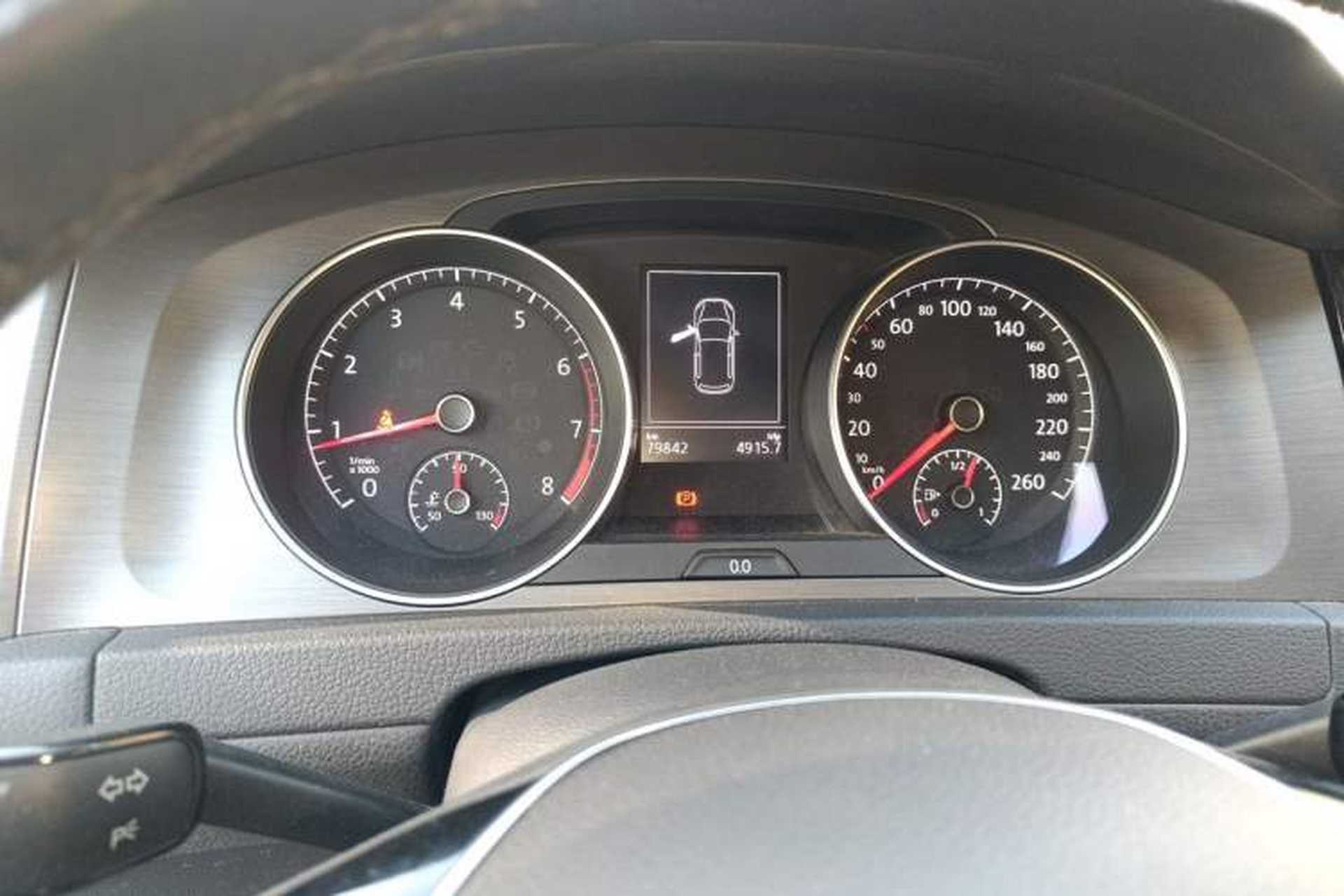 Used Volkswagen Golf 2015 1.6L Automatic Comfort Model Instrument Cluster