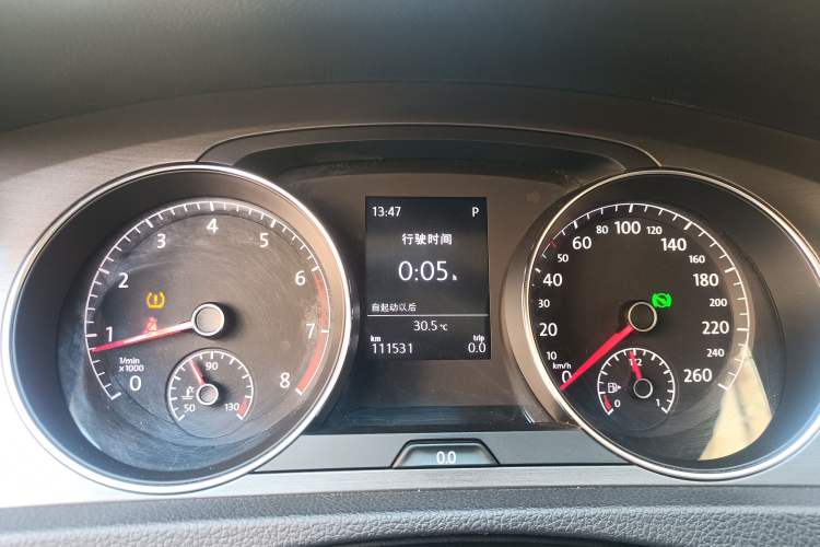 Used Volkswagen Golf 2015 1.4TSI Automatic Comfort Model Instrument Cluster