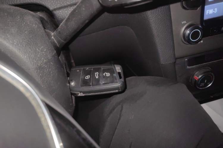 Used Volkswagen Golf 2015 1.4TSI Automatic Comfort Model Interior 1