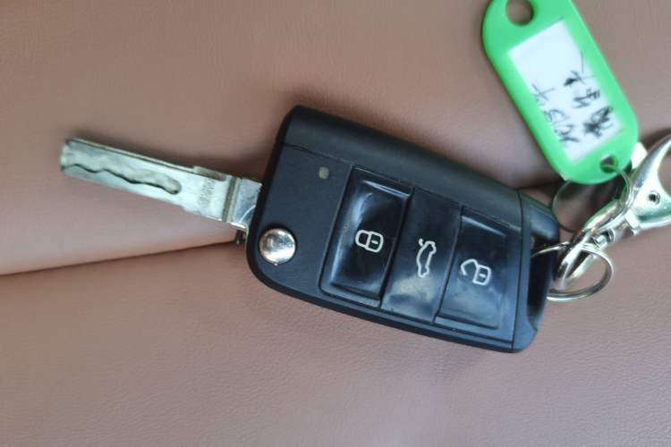 Used Volkswagen Golf 2015 1.4TSI Automatic Comfort Model Interior 1