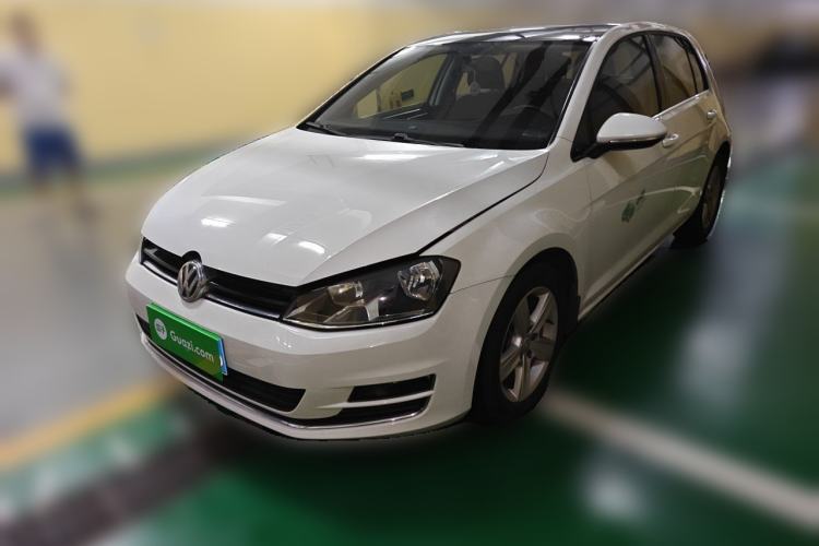 Used Volkswagen Golf 2015 1.6L Automatic Comfort Model Guazi used car, China used car export, Used car for sale, Used  cars, Cheapest cars for sale