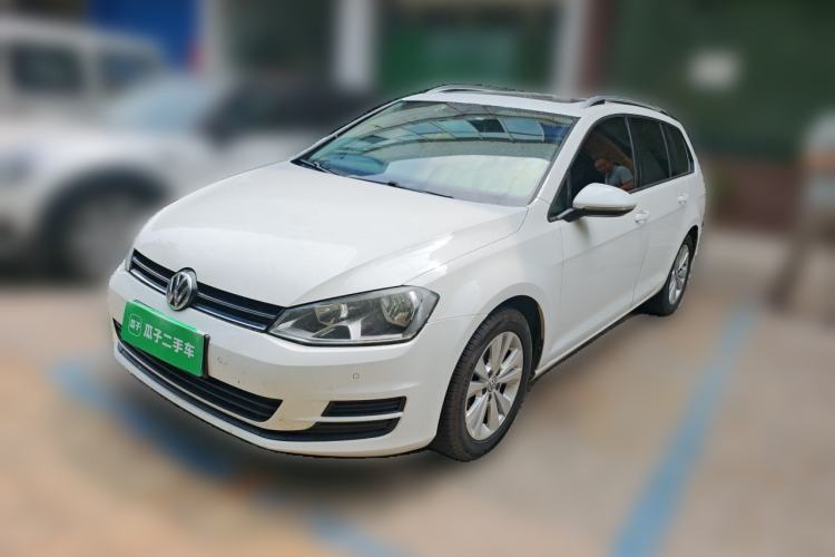 Used Volkswagen Golf 2015 1.4TSI Comfort Travel Edition Guazi used car, China used car export, Used car for sale, Used cars, Cheapest cars for sale