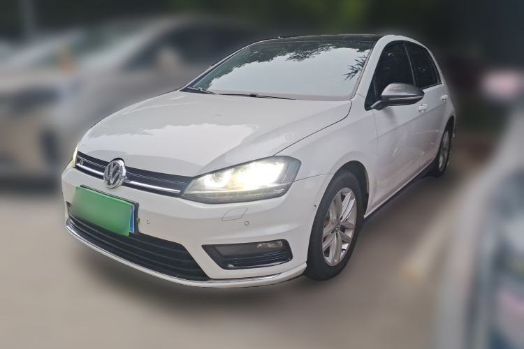Used Volkswagen Golf 2015 1.4TSI Automatic Luxury Model Guazi used car, China used car export, Used car for sale, Used cars, Cheapest cars for sale